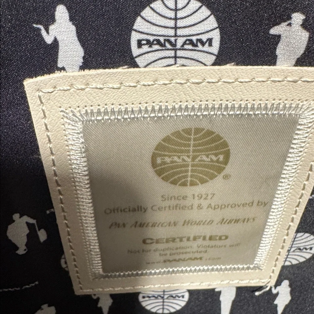 Pan Am Black and White Men's Bag - Picture 9 of 11